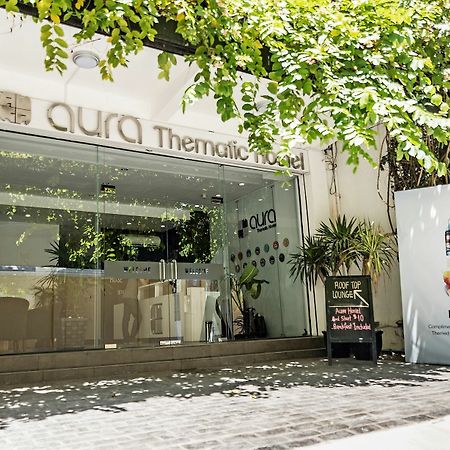 Aura Thematic Hostel Phnom Penh Exterior photo